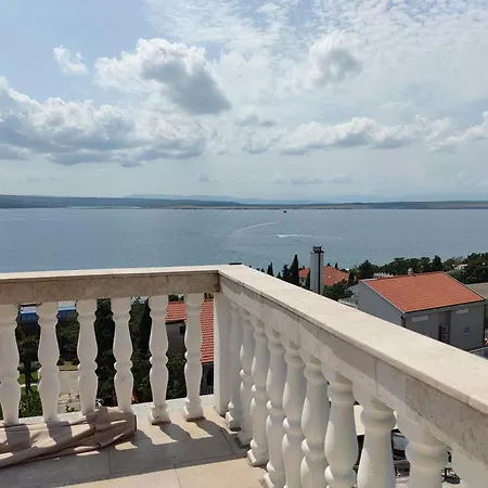 Cheapest Miramare With Full Panoramic Sea View Between To Sandy And Pebble S تْسْغيكفانِتْسا