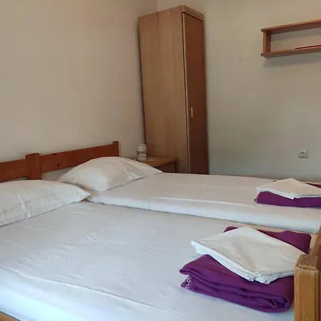 Cheapest Miramare With Full Panoramic Sea View Between To Sandy And Pebble S شقة *