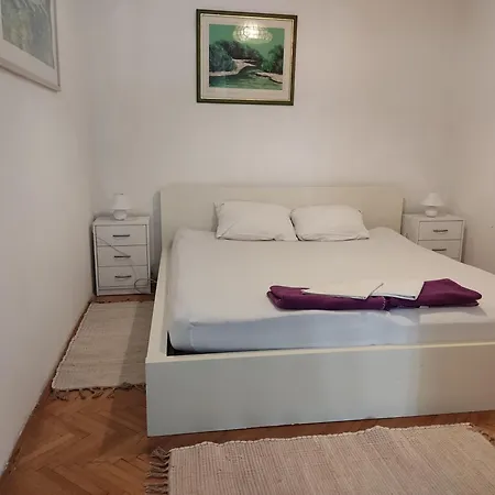 Cheapest Miramare With Full Panoramic Sea View Between To Sandy And Pebble S شقة