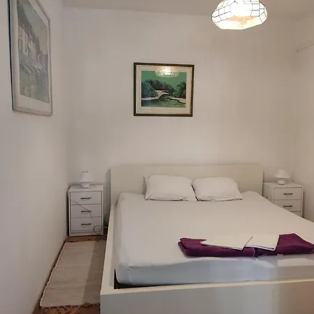 Cheapest Miramare With Full Panoramic Sea View Between To Sandy And Pebble S شقة *